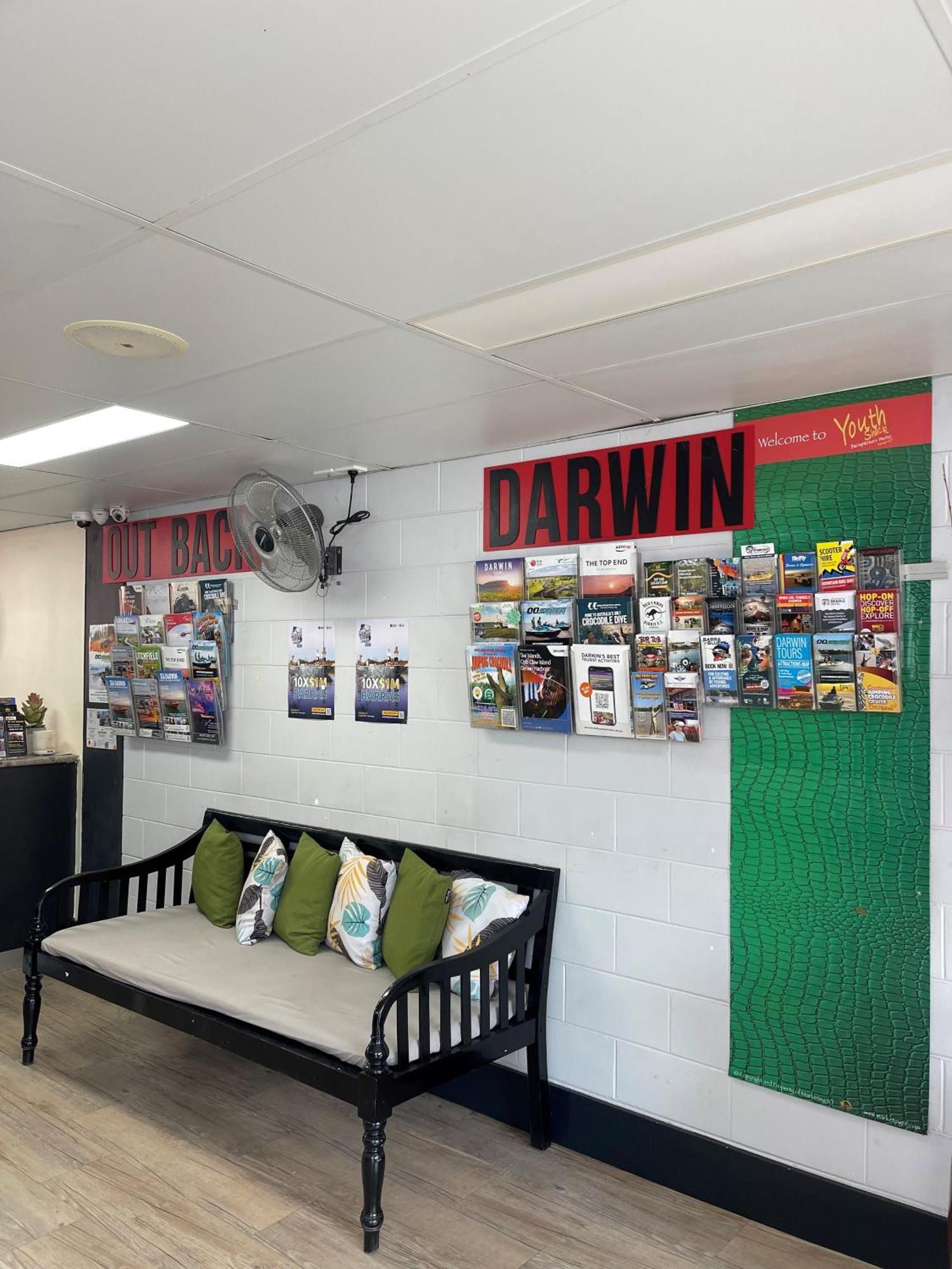 Youth Shack Backpackers Darwin Esterno foto